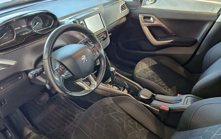 Peugeot 2008 II, 2014 год, 849 000 рублей, 7 фотография