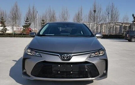 Toyota Corolla, 2022 год, 1 365 000 рублей, 2 фотография