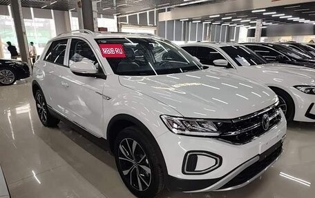 Volkswagen T-Roc I, 2026 год, 1 970 000 рублей, 4 фотография