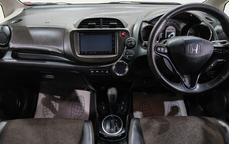 Honda Fit Shuttle I рестайлинг, 2013 год, 999 000 рублей, 12 фотография