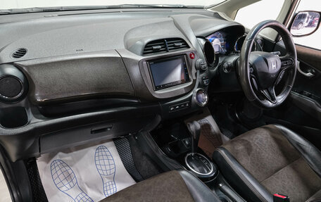 Honda Fit Shuttle I рестайлинг, 2013 год, 999 000 рублей, 26 фотография