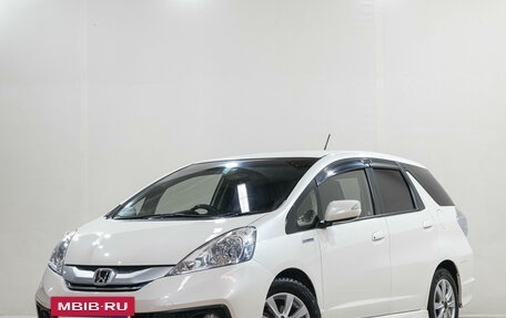 Honda Fit Shuttle I рестайлинг, 2013 год, 999 000 рублей, 23 фотография