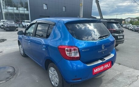 Renault Sandero II рестайлинг, 2016 год, 799 000 рублей, 2 фотография