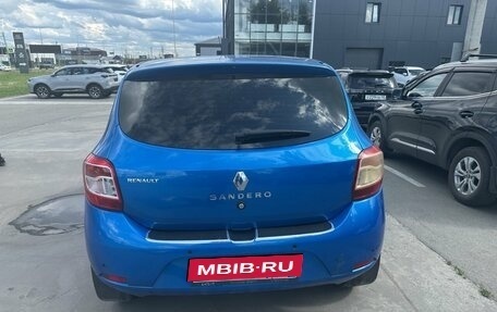 Renault Sandero II рестайлинг, 2016 год, 799 000 рублей, 8 фотография