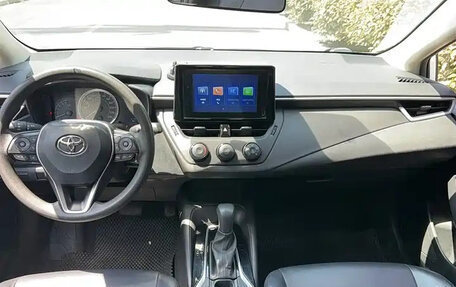 Toyota Corolla, 2022 год, 1 350 000 рублей, 12 фотография