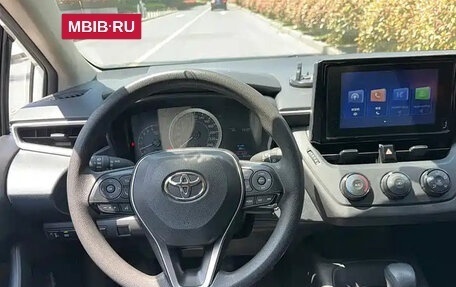 Toyota Corolla, 2022 год, 1 350 000 рублей, 11 фотография