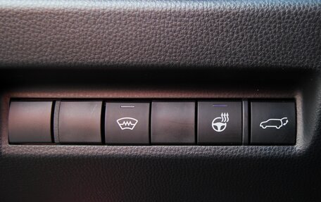 Toyota RAV4, 2021 год, 3 050 000 рублей, 21 фотография