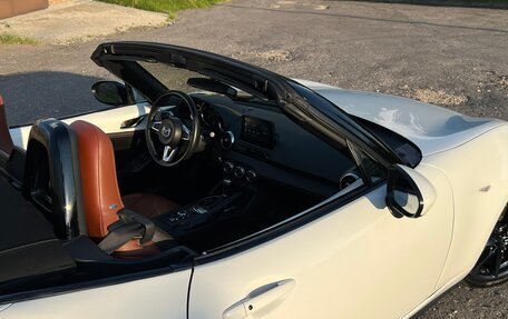 Mazda MX-5, 2022 год, 2 900 000 рублей, 7 фотография