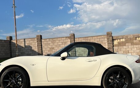 Mazda MX-5, 2022 год, 2 900 000 рублей, 9 фотография