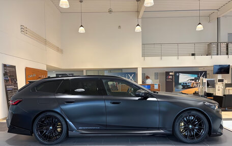 BMW M5, 2026 год, 21 000 000 рублей, 5 фотография