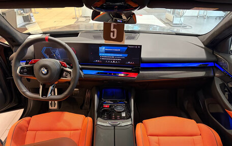 BMW M5, 2026 год, 21 000 000 рублей, 14 фотография