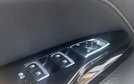 KIA K5, 2020 год, 2 800 000 рублей, 20 фотография