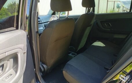 Skoda Fabia II, 2014 год, 695 000 рублей, 12 фотография