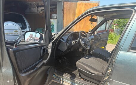 Chevrolet Niva I рестайлинг, 2012 год, 525 000 рублей, 5 фотография