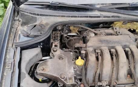 Renault Laguna II, 2004 год, 300 000 рублей, 3 фотография