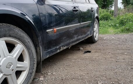 Renault Laguna II, 2004 год, 300 000 рублей, 6 фотография