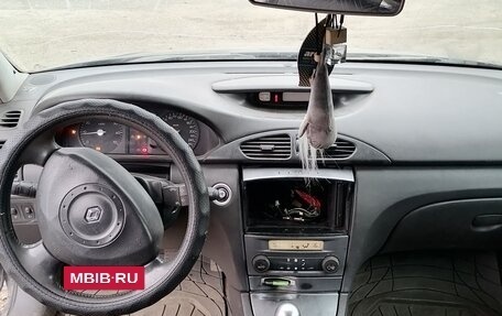 Renault Laguna II, 2004 год, 300 000 рублей, 14 фотография