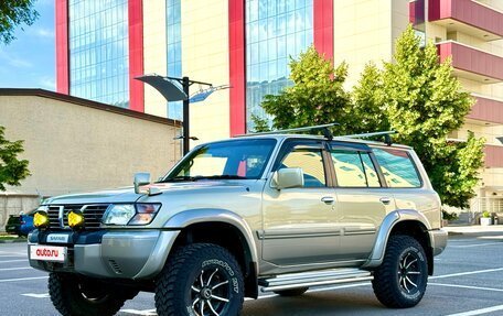 Nissan Safari IV, 2001 год, 1 500 000 рублей, 33 фотография