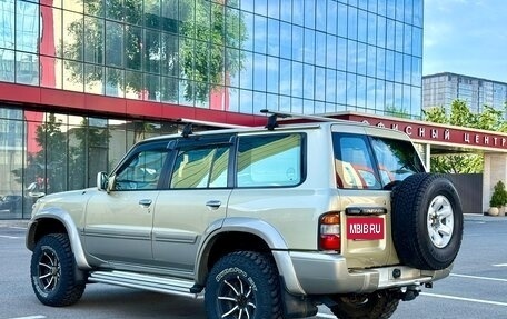 Nissan Safari IV, 2001 год, 1 500 000 рублей, 35 фотография
