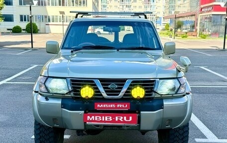 Nissan Safari IV, 2001 год, 1 500 000 рублей, 32 фотография