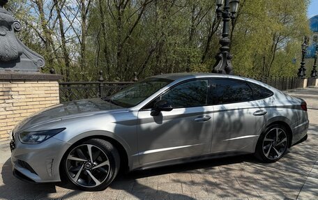 Hyundai Sonata VIII, 2020 год, 2 500 000 рублей, 3 фотография