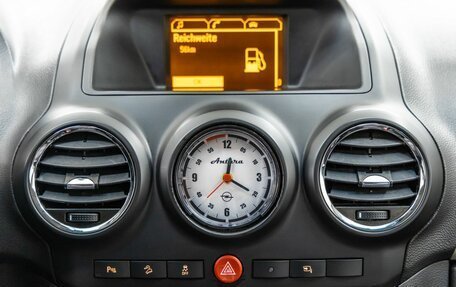 Opel Antara I, 2014 год, 1 298 000 рублей, 23 фотография