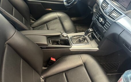 Mercedes-Benz E-Класс, 2011 год, 1 250 000 рублей, 6 фотография