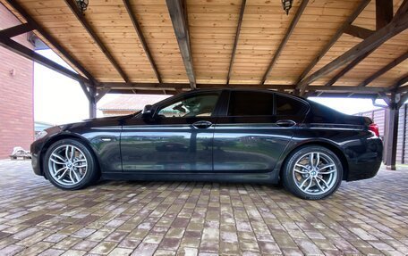 BMW 5 серия, 2011 год, 1 800 000 рублей, 2 фотография