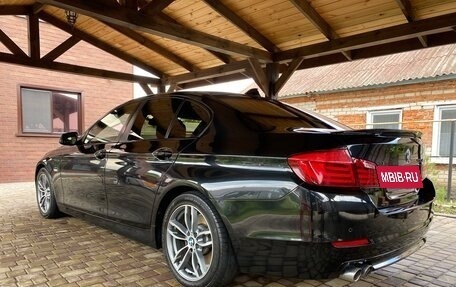 BMW 5 серия, 2011 год, 1 800 000 рублей, 6 фотография