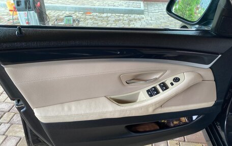 BMW 5 серия, 2011 год, 1 800 000 рублей, 16 фотография