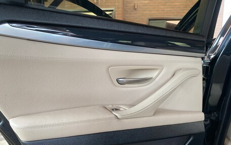 BMW 5 серия, 2011 год, 1 800 000 рублей, 17 фотография