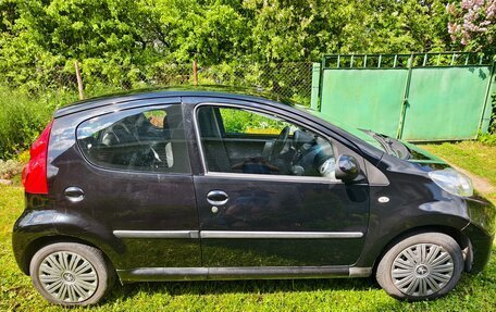 Peugeot 107 I рестайлинг, 2011 год, 400 000 рублей, 8 фотография