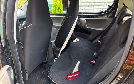 Peugeot 107 I рестайлинг, 2011 год, 400 000 рублей, 13 фотография