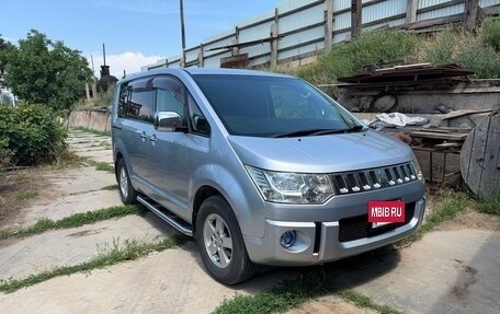 Mitsubishi Delica D:5 I, 2007 год, 2 100 000 рублей, 2 фотография