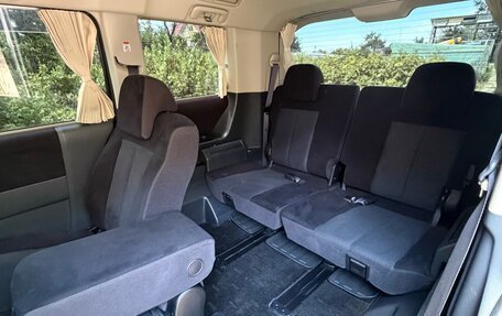 Mitsubishi Delica D:5 I, 2007 год, 2 100 000 рублей, 12 фотография