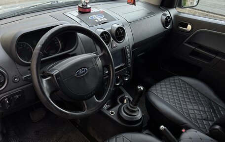 Ford Fusion I, 2005 год, 248 000 рублей, 3 фотография
