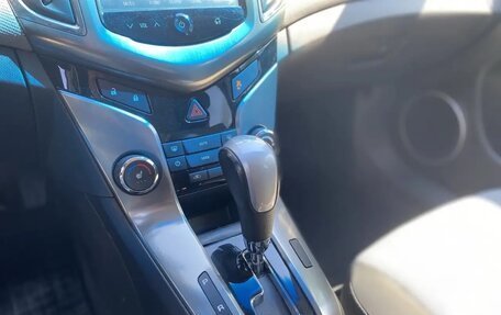 Chevrolet Cruze II, 2015 год, 825 000 рублей, 10 фотография