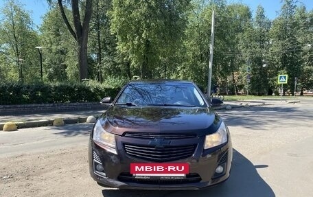 Chevrolet Cruze II, 2015 год, 825 000 рублей, 2 фотография