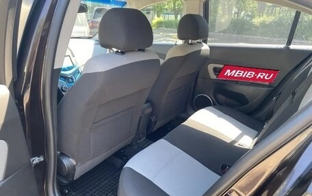 Chevrolet Cruze II, 2015 год, 825 000 рублей, 8 фотография