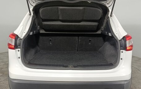 Nissan Qashqai, 2016 год, 1 540 000 рублей, 17 фотография