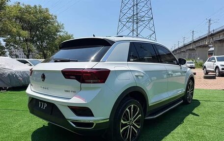 Volkswagen T-Roc I, 2022 год, 1 510 000 рублей, 6 фотография