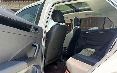 Volkswagen T-Roc I, 2022 год, 1 510 000 рублей, 9 фотография