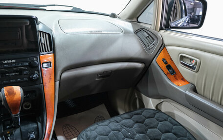 Lexus RX IV рестайлинг, 2002 год, 699 000 рублей, 14 фотография