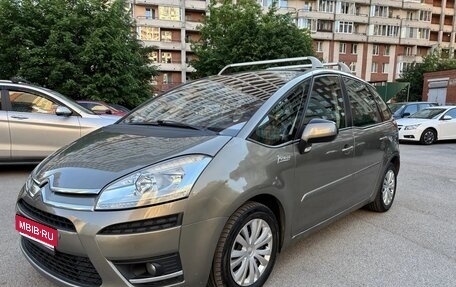 Citroen C4 Picasso II рестайлинг, 2013 год, 480 000 рублей, 1 фотография
