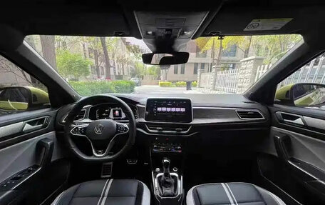 Volkswagen T-Roc I, 2022 год, 1 640 000 рублей, 6 фотография