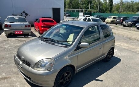 Toyota Vitz, 2000 год, 240 000 рублей, 1 фотография
