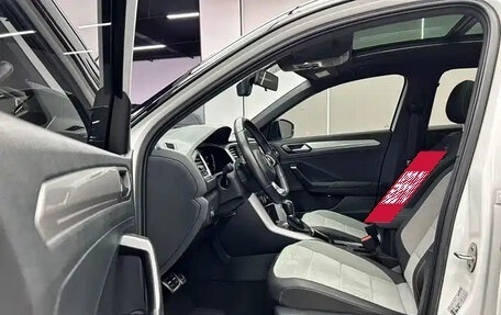 Volkswagen T-Roc I, 2022 год, 1 578 000 рублей, 8 фотография