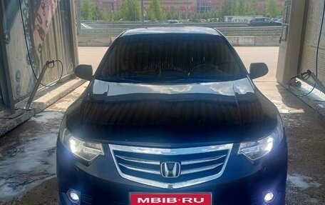Honda Accord VIII рестайлинг, 2012 год, 1 300 000 рублей, 1 фотография