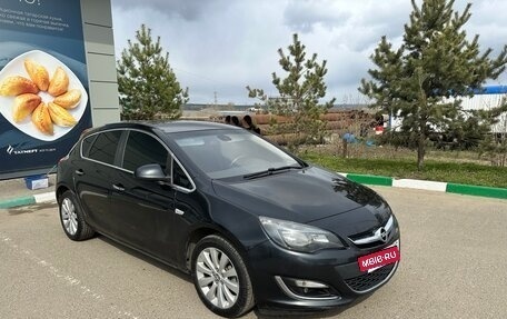 Opel Astra J, 2013 год, 730 000 рублей, 2 фотография