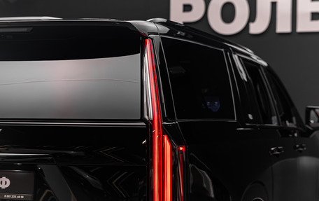 Cadillac Escalade V, 2026 год, 23 700 000 рублей, 14 фотография
